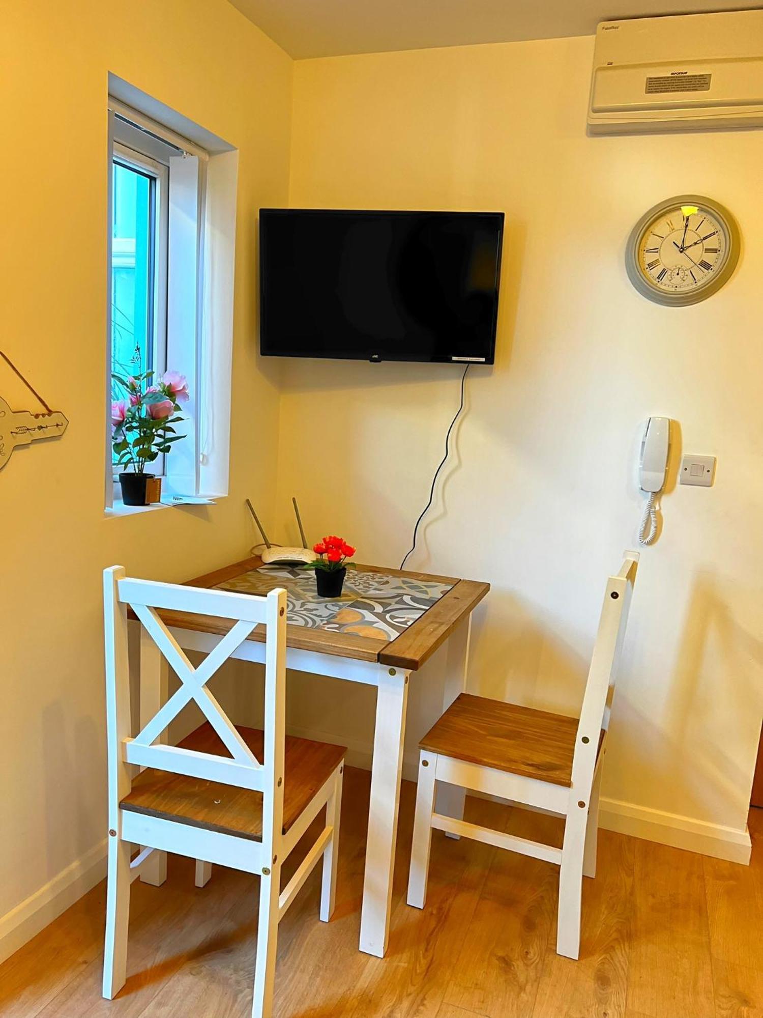 Bangor Central Apartments Экстерьер фото